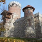 640px-Castelul_Vlad_Țepeș_din_București-_Vedere_din_Parcul_Carol_I_(2)